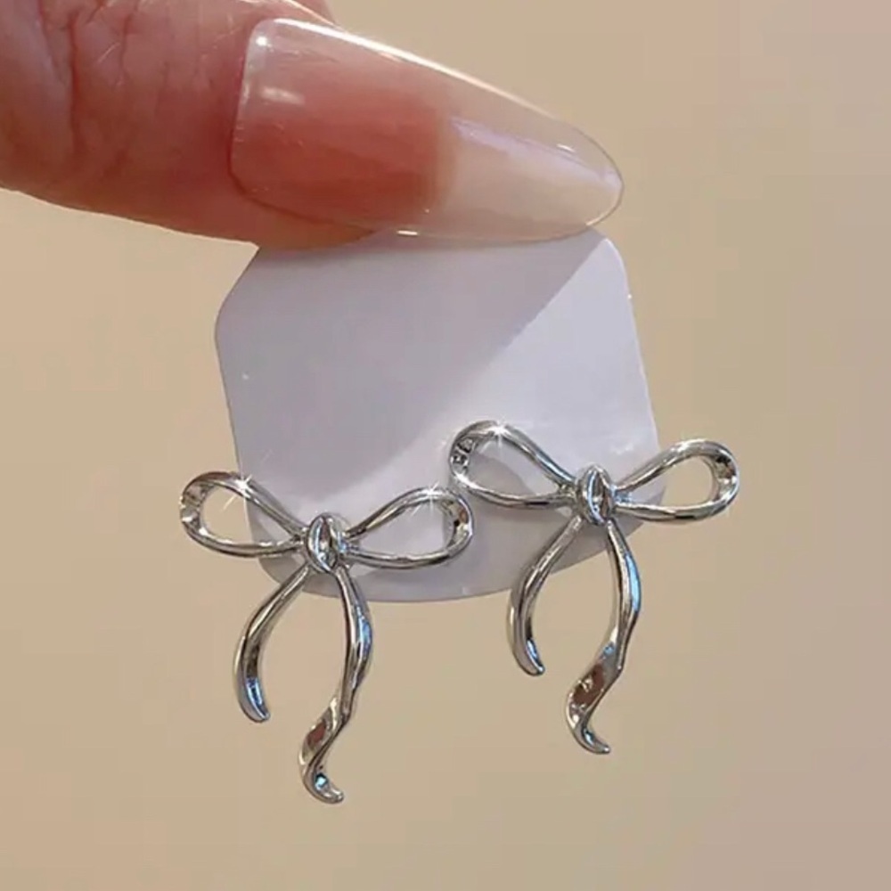 Elegant Silver Bow Earrings